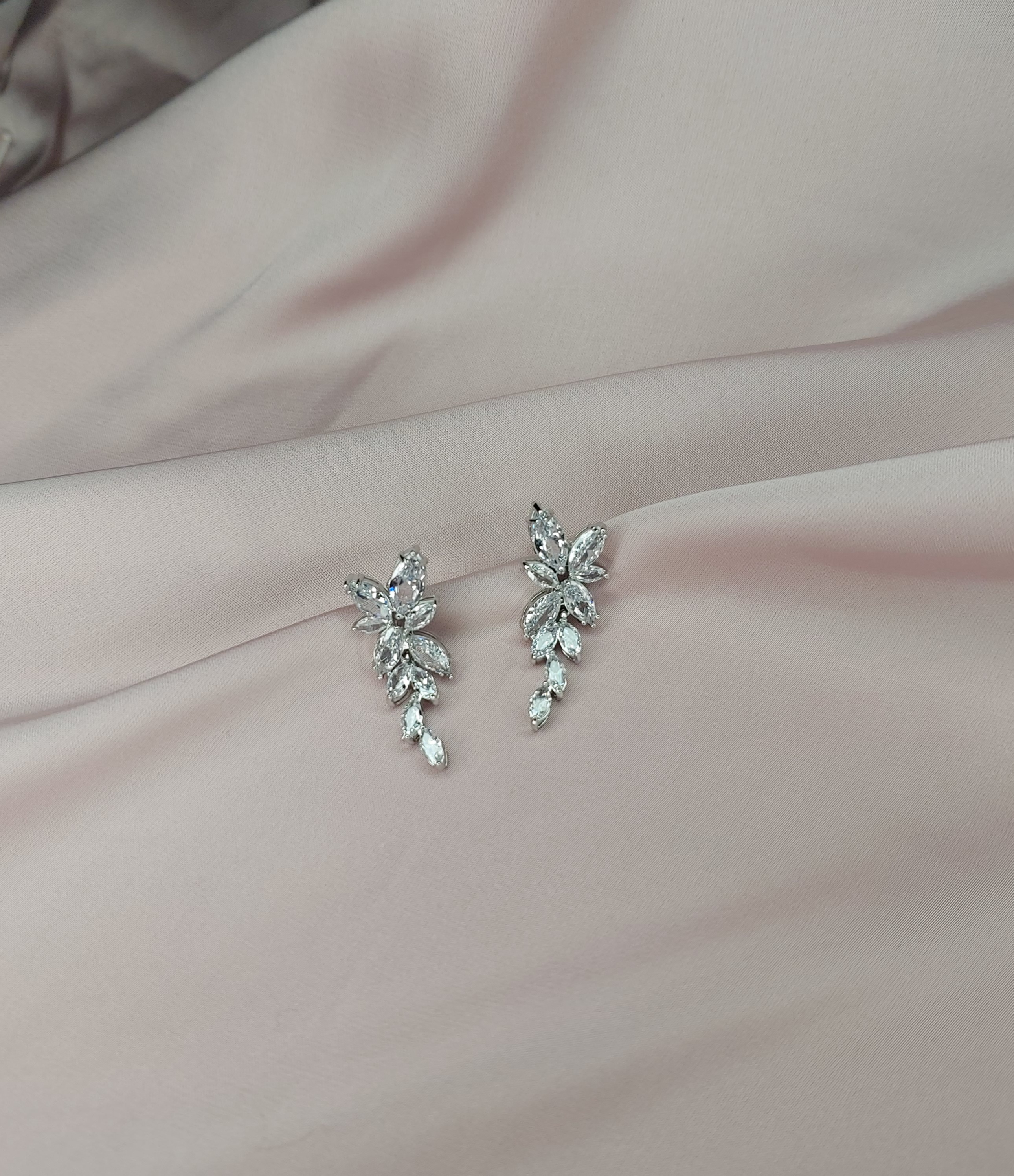 Flower Rhinestone Earrings