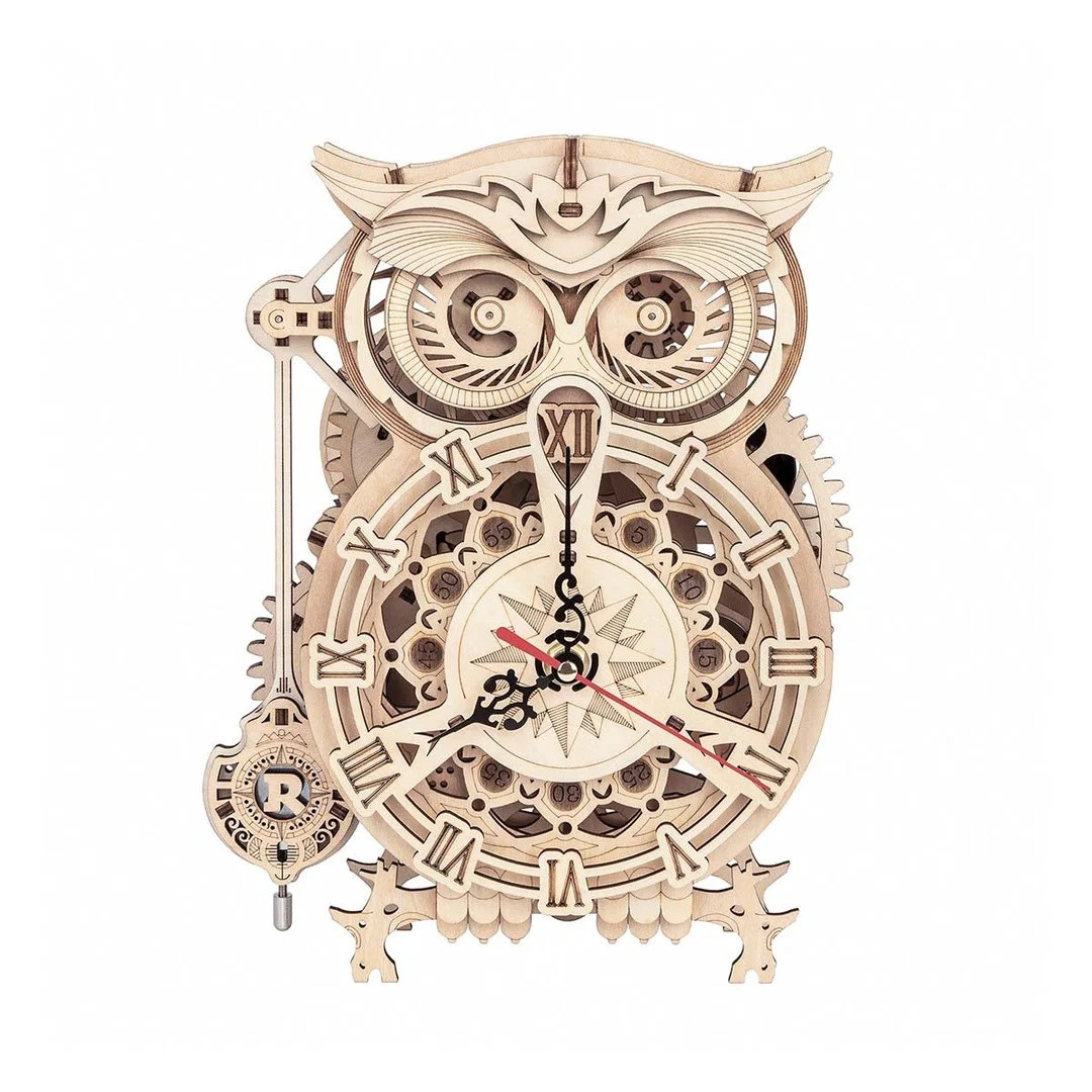 Whimsical Timekeeper: 3D Owl Clock with Mechanical Gears